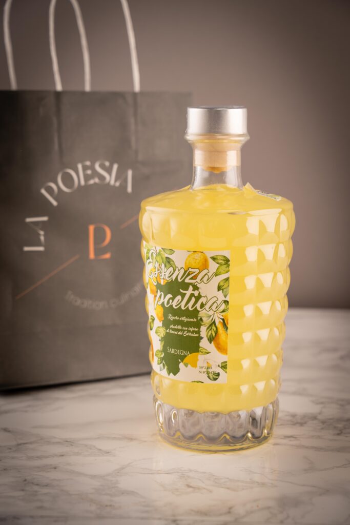 Bouteille de limoncello La Poesia